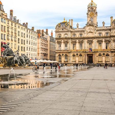 Charmant Et Caractere Proche Tete D'Or Apartment Lyon Exterior photo